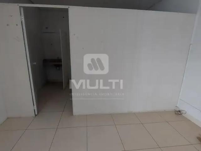 Prédio para Venda em Uberlândia/MG Pacaembu 1 Quartos