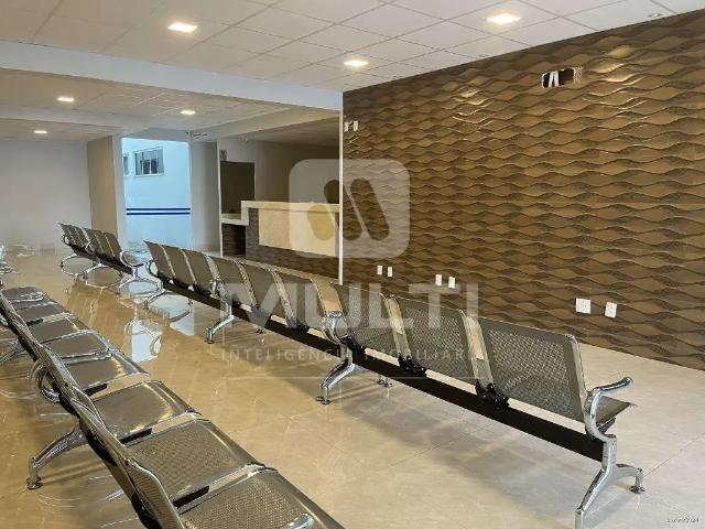 Prédio para Venda em Uberlândia/MG Planalto 1 Quartos