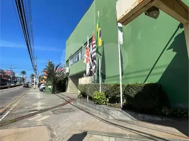Prédio para Venda em Vinhedo/SP Marambaia