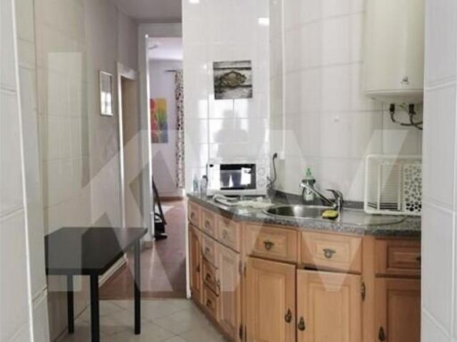 Prédio para venda em zona central de Lisboa 300m² Arroios