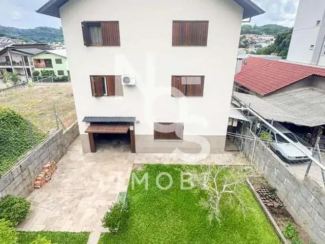 Prédio para Venda em Antônio Prado/RS Zona Rural 6 Quartos