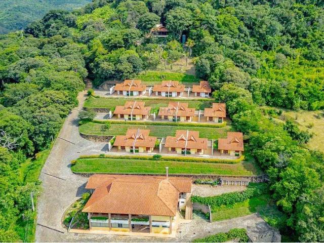 Prédio para Venda em Atibaia/SP Jardim Maristela 15 Quartos