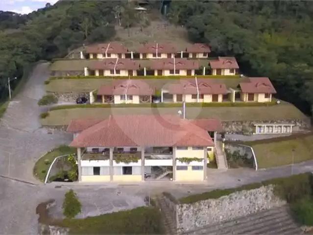 Prédio para Venda em Atibaia/SP Jardim Maristela 15 Quartos