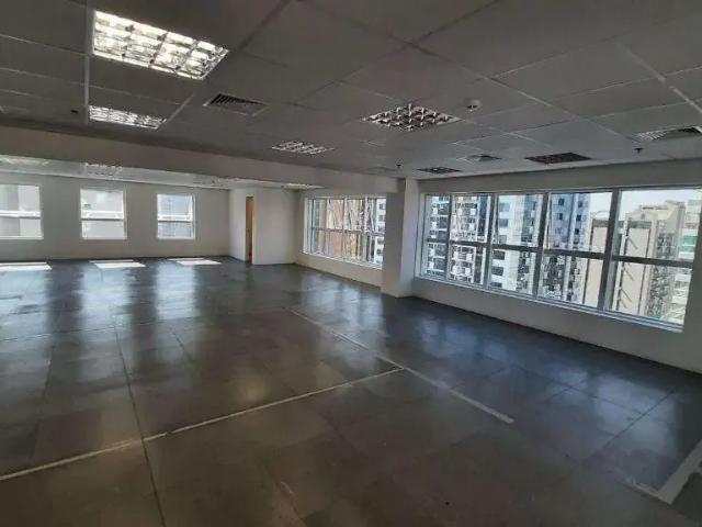 Prédio para Venda em Barueri/SP Alphaville