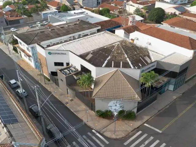 Prédio para Venda em Bebedouro/SP Centro