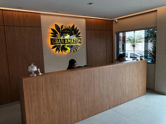 Prédio para Venda em Belém/PA Parque Verde 14 Quartos