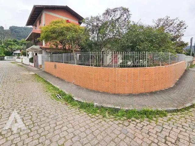 Prédio para Venda em Blumenau/SC Valparaíso 3 Quartos