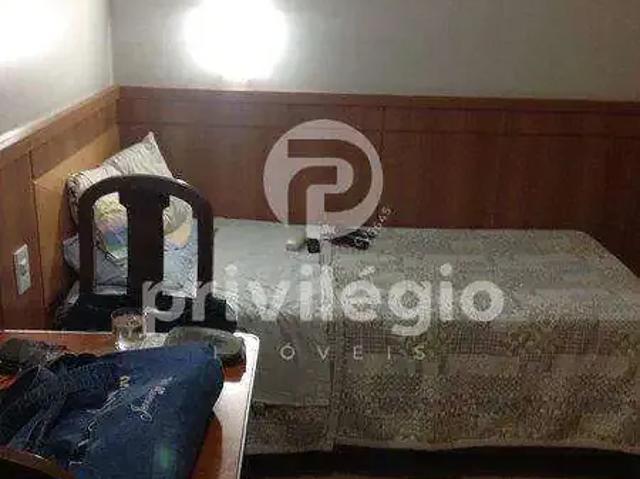 Prédio para Venda em Campos dos Goytacazes/RJ Centro 60 Quartos