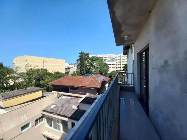 Prédio para Venda em Cotia/SP Granja Viana