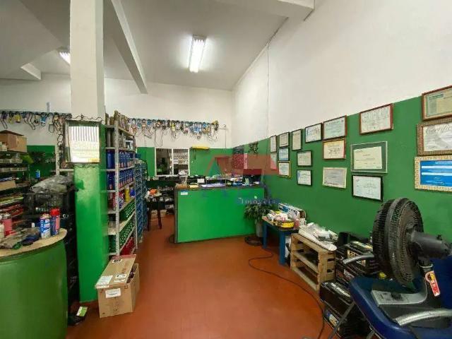 Prédio para Venda em Cubatão/SP Vila Nova