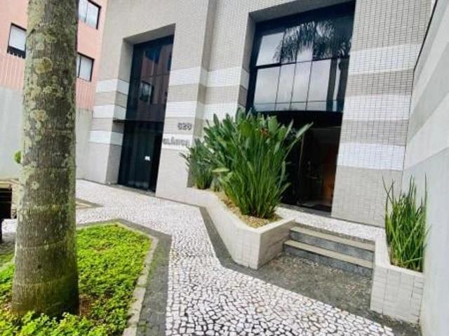 Prédio para Venda em Curitiba/PR Mercês