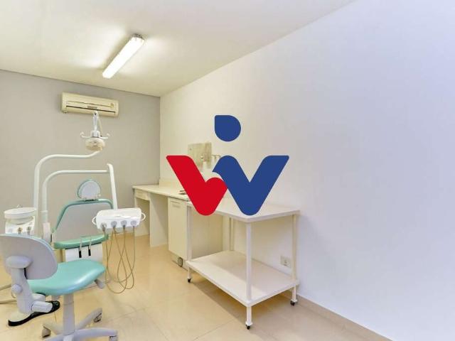 Prédio para Venda em Curitiba/PR Centro 1 Quartos