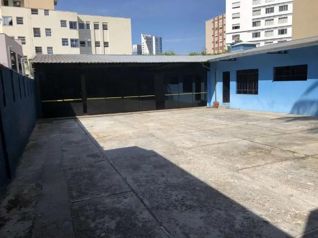 Prédio para Venda em Curitiba/PR Centro Cívico