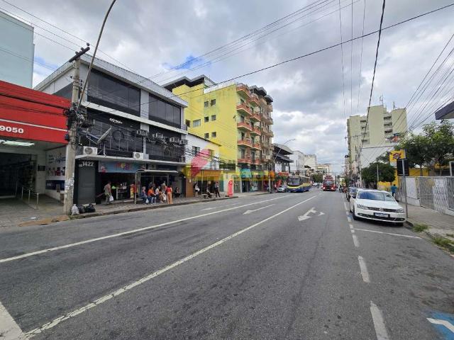 Prédio para Venda em Divinópolis/MG Centro