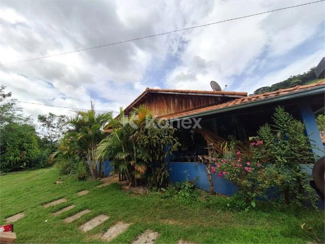 Prédio para Venda em Extrema/MG Salto do Meio 7 Quartos