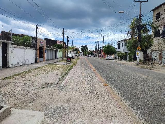 Prédio para Venda em Fortaleza/CE Barra do Ceará