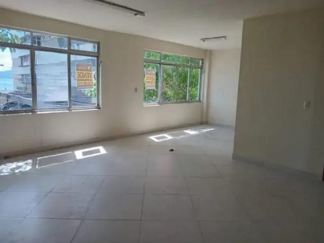 Prédio para Venda em Florianópolis/SC Estreito
