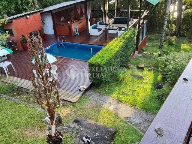 Prédio para Venda em Florianópolis/SC Lagoa da Conceição 6 Quartos
