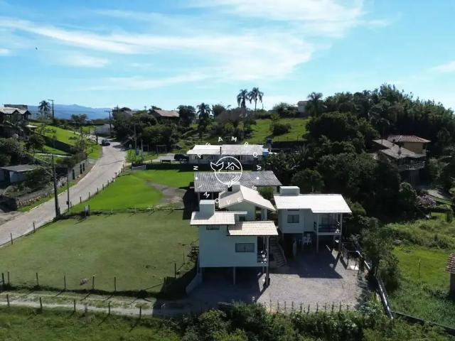 Prédio para Venda em Garopaba/SC Praia da Gamboa 3 Quartos