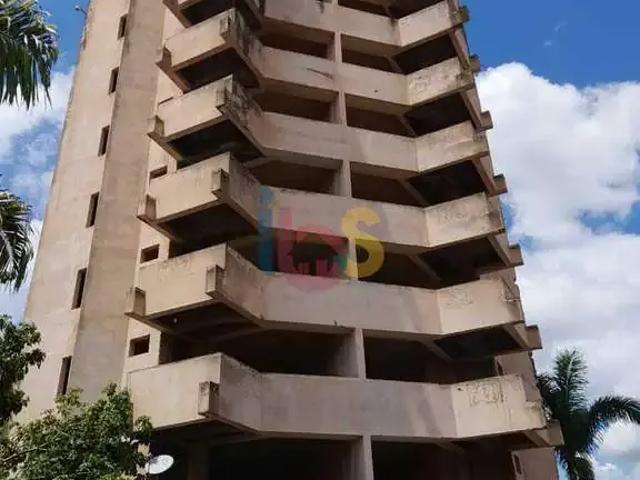 Prédio para Venda em Ipiaú/BA Centro 4 Quartos