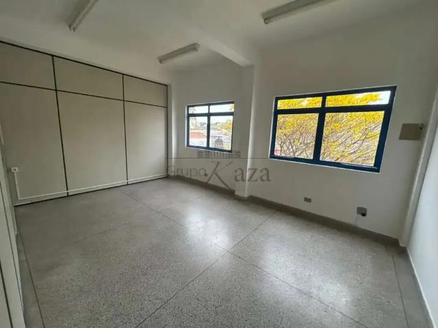 Prédio para Venda em Jacareí/SP Centro