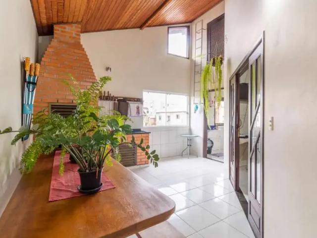 Prédio para Venda em Joinville/SC Bucarein 3 Quartos