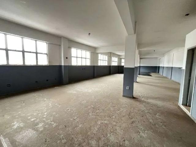 Prédio para Venda em Juiz de Fora/MG Cerâmica