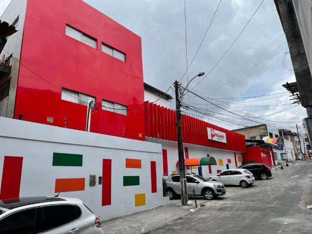 Prédio para Venda em Lauro de Freitas/BA Centro