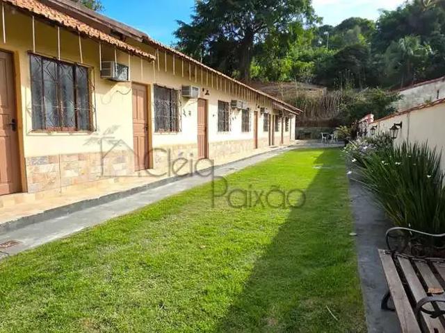 Prédio para Venda em Maricá/RJ Centro 8 Quartos