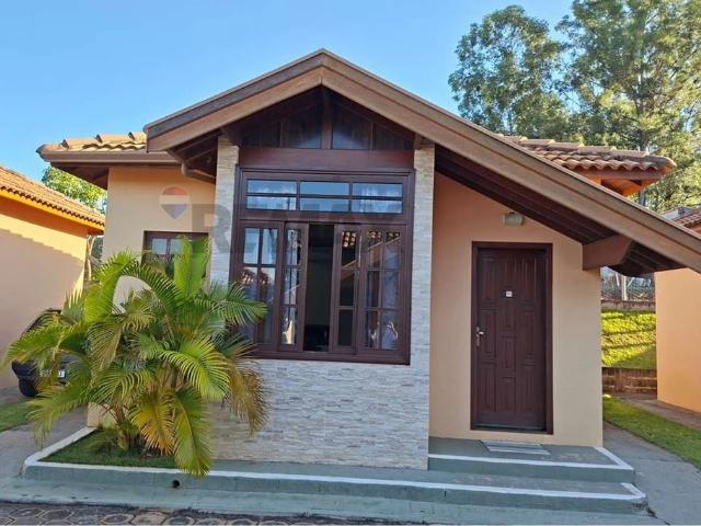Prédio para Venda em Monte Sião/MG Centro 7 Quartos
