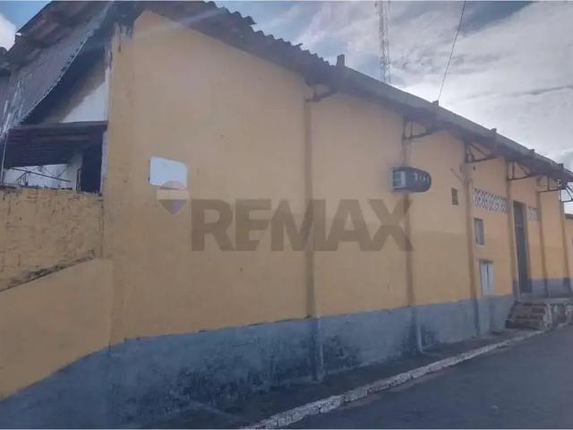 Prédio para Venda em Natal/RN Alecrim 9 Quartos