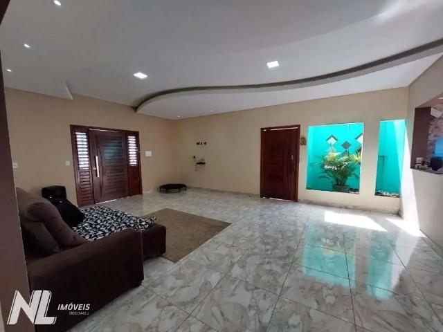 Prédio para Venda em Natal/RN Pajuçara