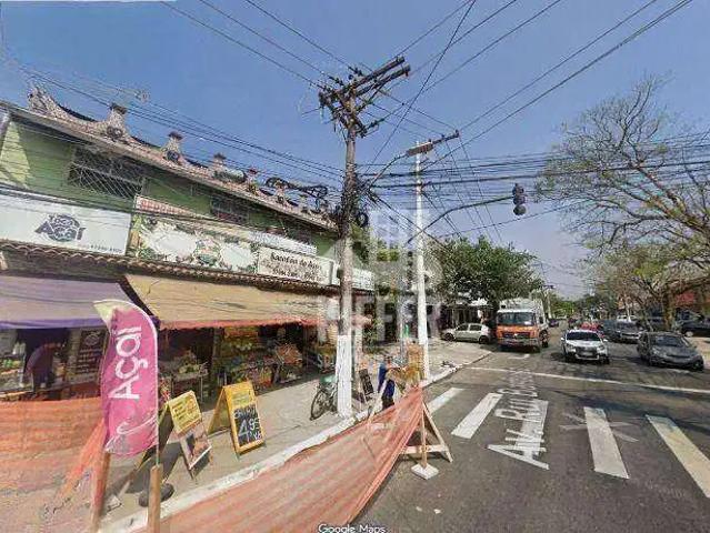 Prédio para Venda em Niterói/RJ Pendotiba