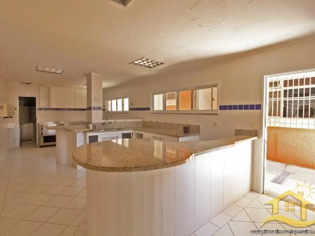 Prédio para Venda em Peruíbe/SP Centro 35 Quartos