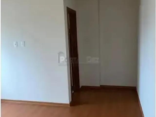 Prédio para Venda em Ponta Grossa/PR Estrela 3 Quartos