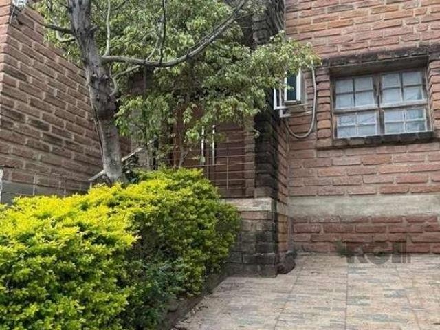 Prédio para Venda em Porto Alegre/RS Tristeza