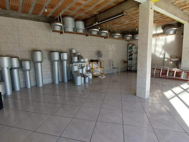 Prédio para Venda em Porto Alegre/RS Cavalhada 3 Quartos