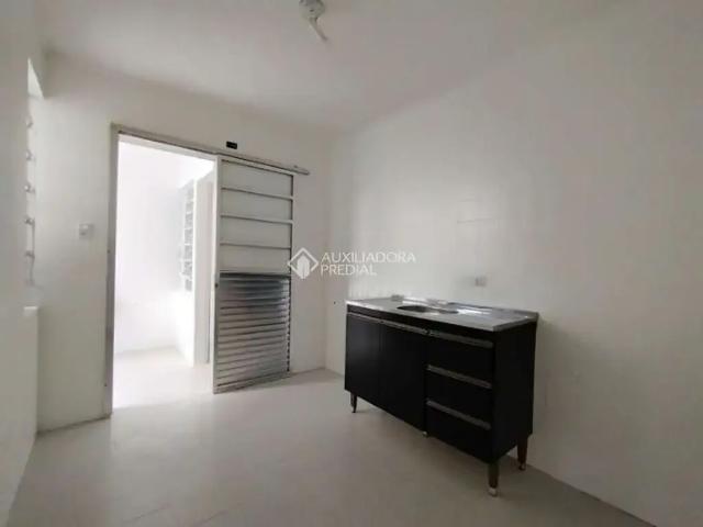 Prédio para Venda em Porto Alegre/RS Petrópolis 2 Quartos