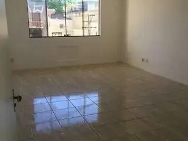 Prédio para Venda em Porto Alegre/RS São João 8 Quartos