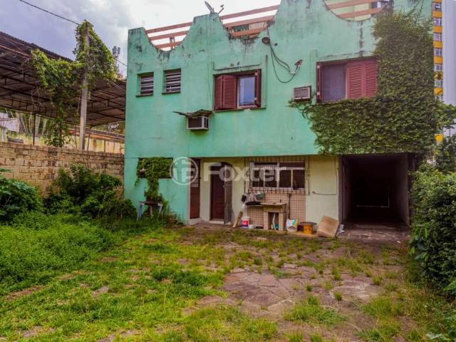 Prédio para Venda em Porto Alegre/RS Santa Tereza 5 Quartos