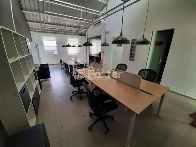 Prédio para Venda em Porto Alegre/RS Santa Maria Goretti
