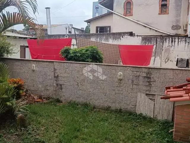 Prédio para Venda em Porto Alegre/RS Santana 8 Quartos