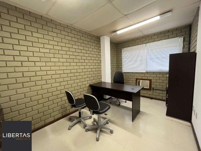 Prédio para Venda em Porto Alegre/RS Sarandi 5 Quartos