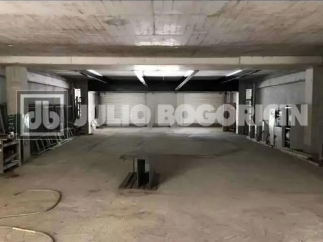 Prédio para Venda em Rio de Janeiro/RJ Barra da Tijuca