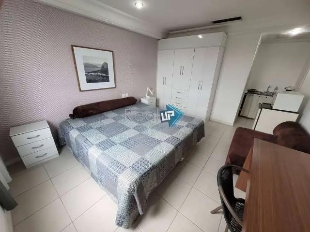 Prédio para Venda em Rio de Janeiro/RJ Barra da Tijuca 2 Quartos