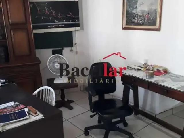 Prédio para Venda em Rio de Janeiro/RJ Benfica 4 Quartos