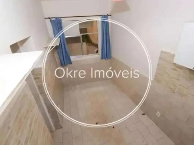Prédio para Venda em Rio de Janeiro/RJ Catete