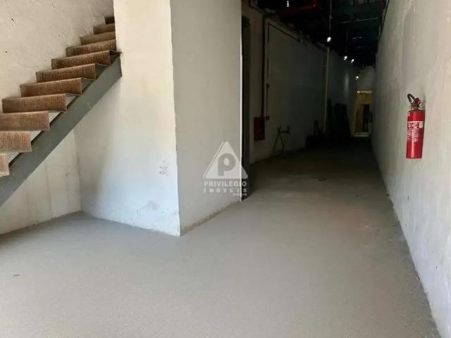 Prédio para Venda em Rio de Janeiro/RJ Catete