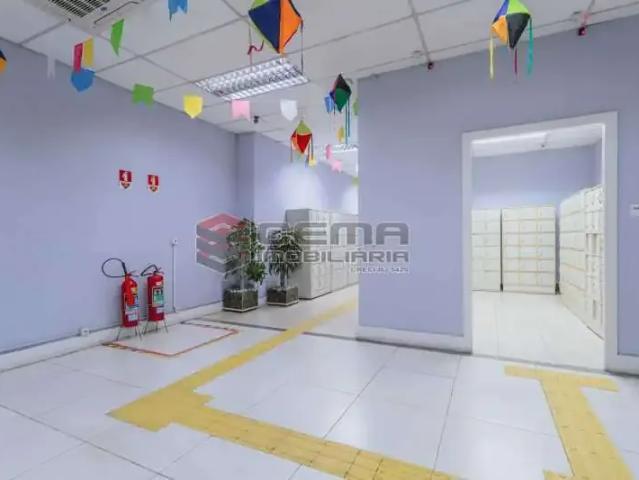 Prédio para Venda em Rio de Janeiro/RJ Centro 8 Quartos