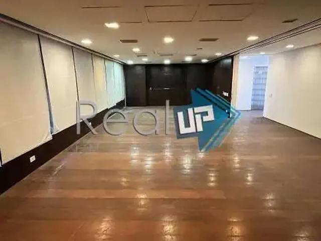 Prédio para Venda em Rio de Janeiro/RJ Leblon